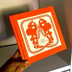 Hermes Pop Up Book